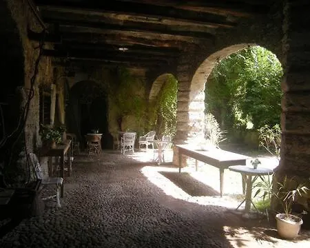 Semesterbostad In Dimora Storica Con Patio Fiorito