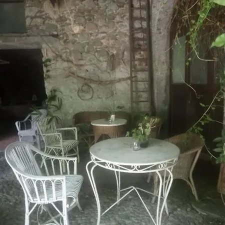 Semesterbostad In Dimora Storica Con Patio Fiorito San Bernardo (Sondrio)